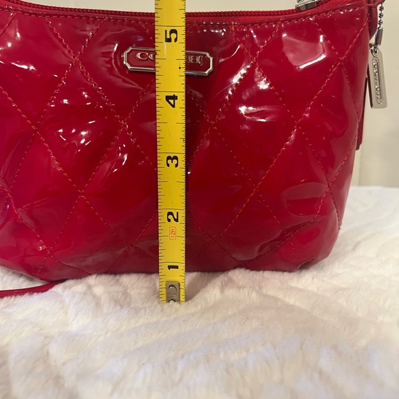 🔥Coach Poppy Patent Cherry Red Crossbody Bag VINTAGE - Picture 6 of 8